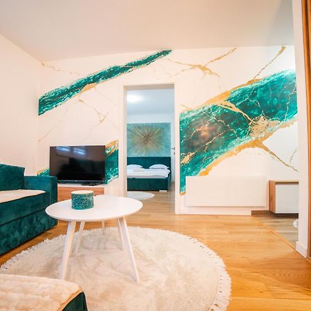 Apartment Vila Idila توزلا المظهر الخارجي الصورة