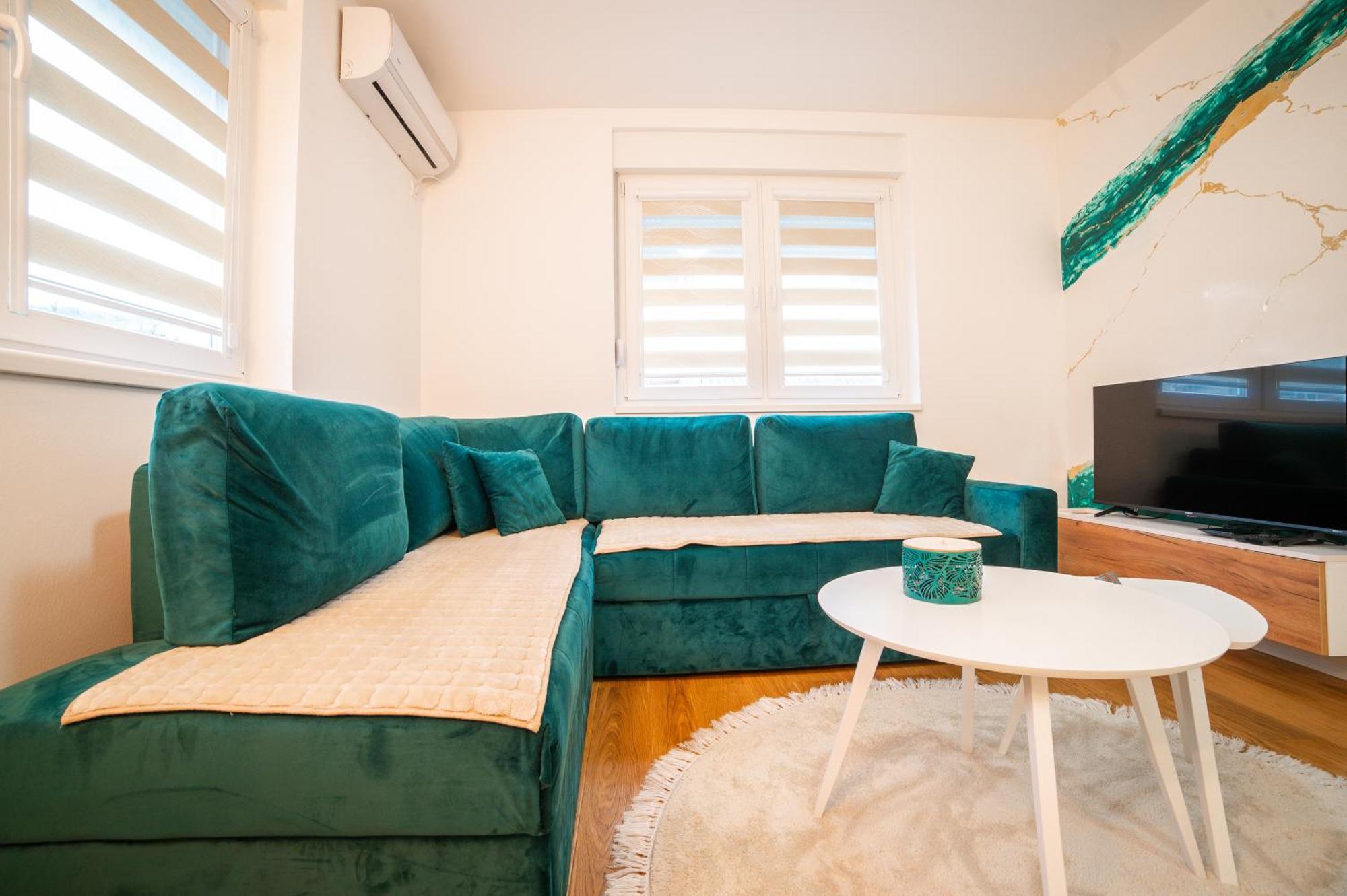 Apartment Vila Idila توزلا المظهر الخارجي الصورة