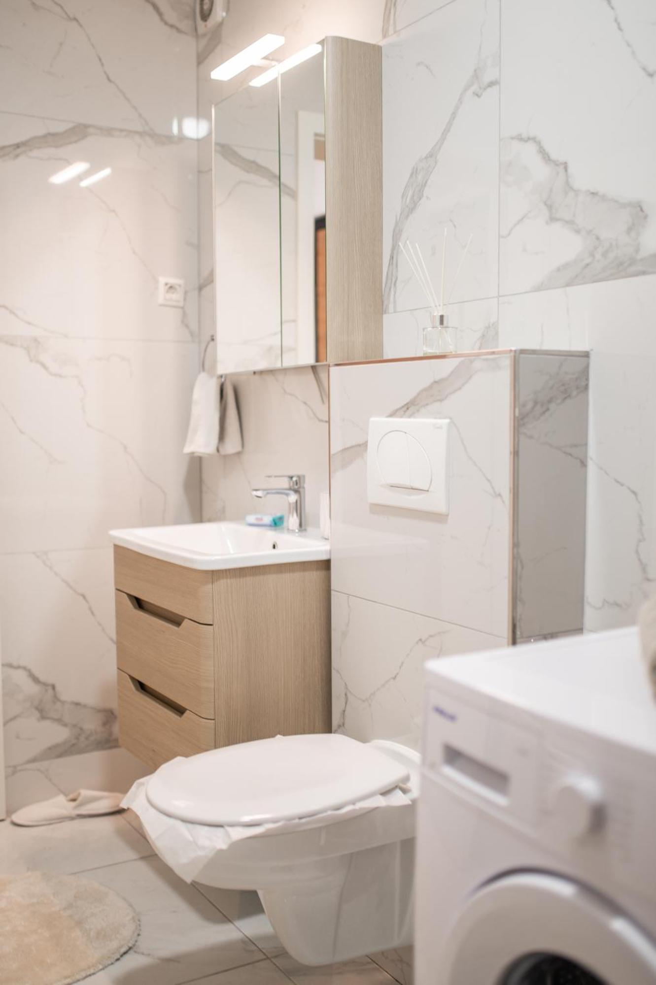 Apartment Vila Idila توزلا المظهر الخارجي الصورة